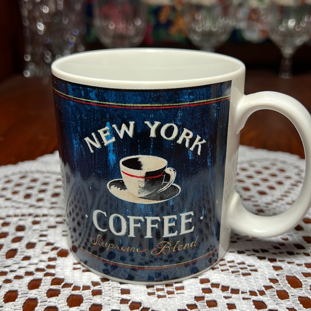 New York Coffee Mug by SAKURA